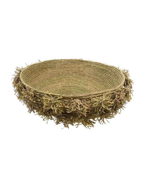 CESTA DE BARBANTE COM MACRAMÊ VERDE PISTACHE